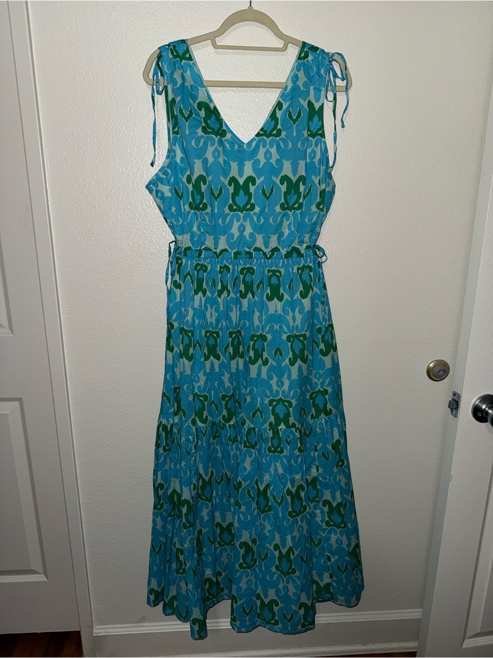 Talbots Blue and Green Printed V‑Neck Maxi Dress